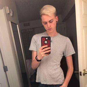 Meet your Posher, Travis